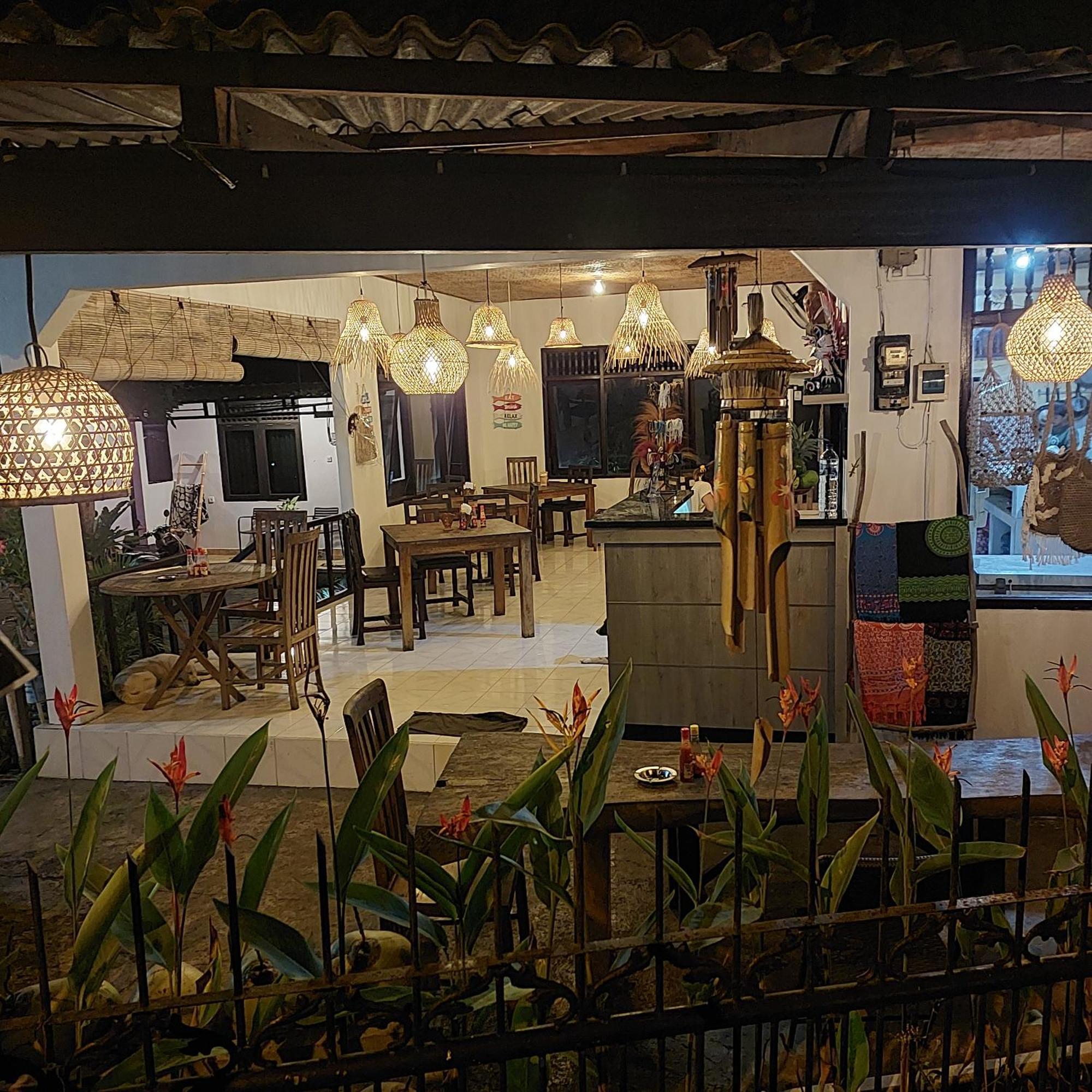 Padang-Padang Sari Homestay Uluwatu Zimmer foto
